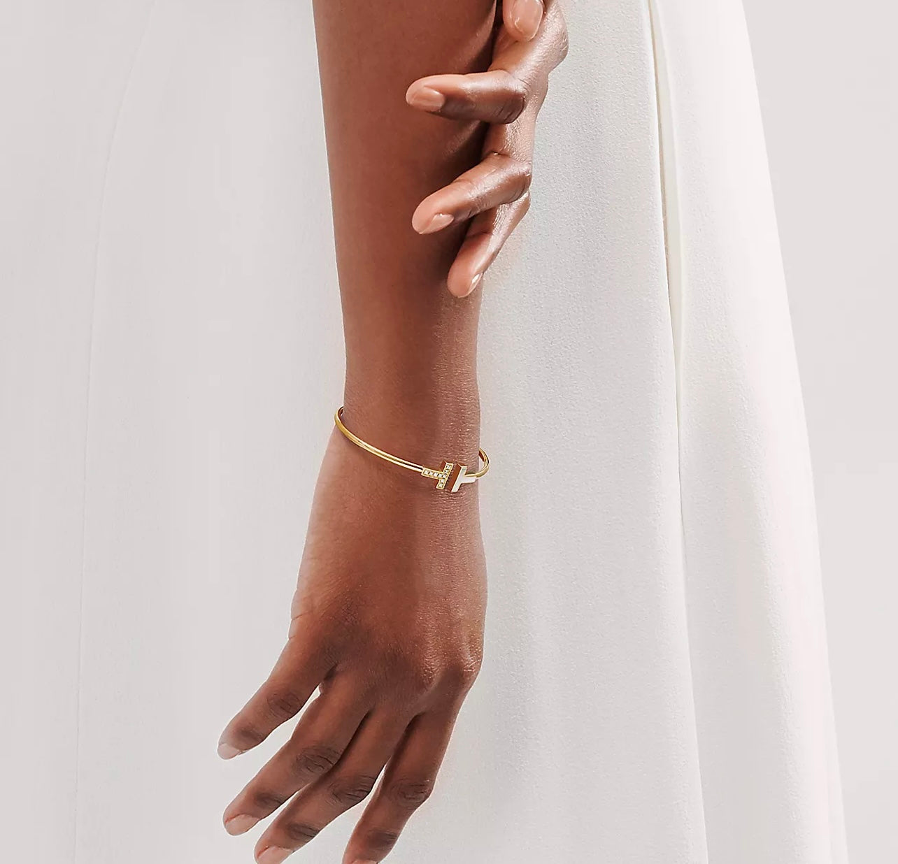 T bracelet