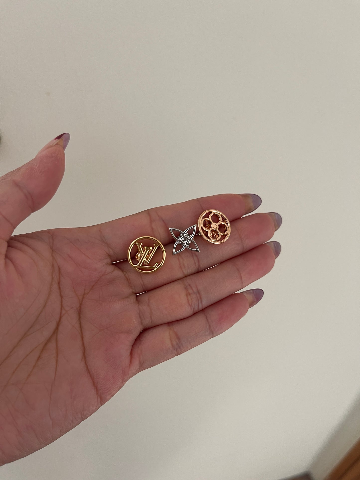 Lv lace earrings set