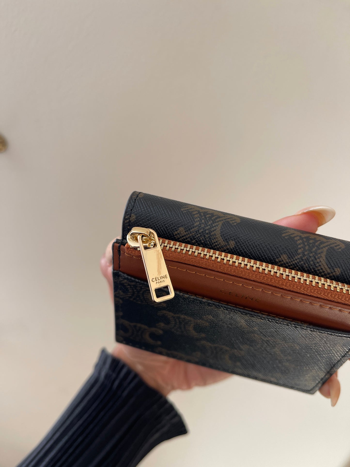 COMPACT WALLET WITH COIN IN TRIOMPHE CANVAS