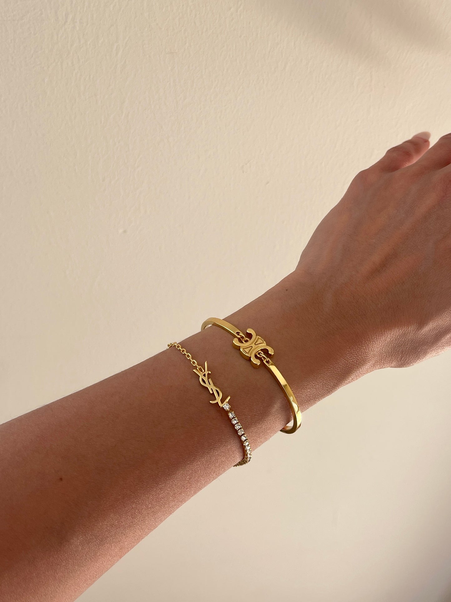 YL bracelet in gold