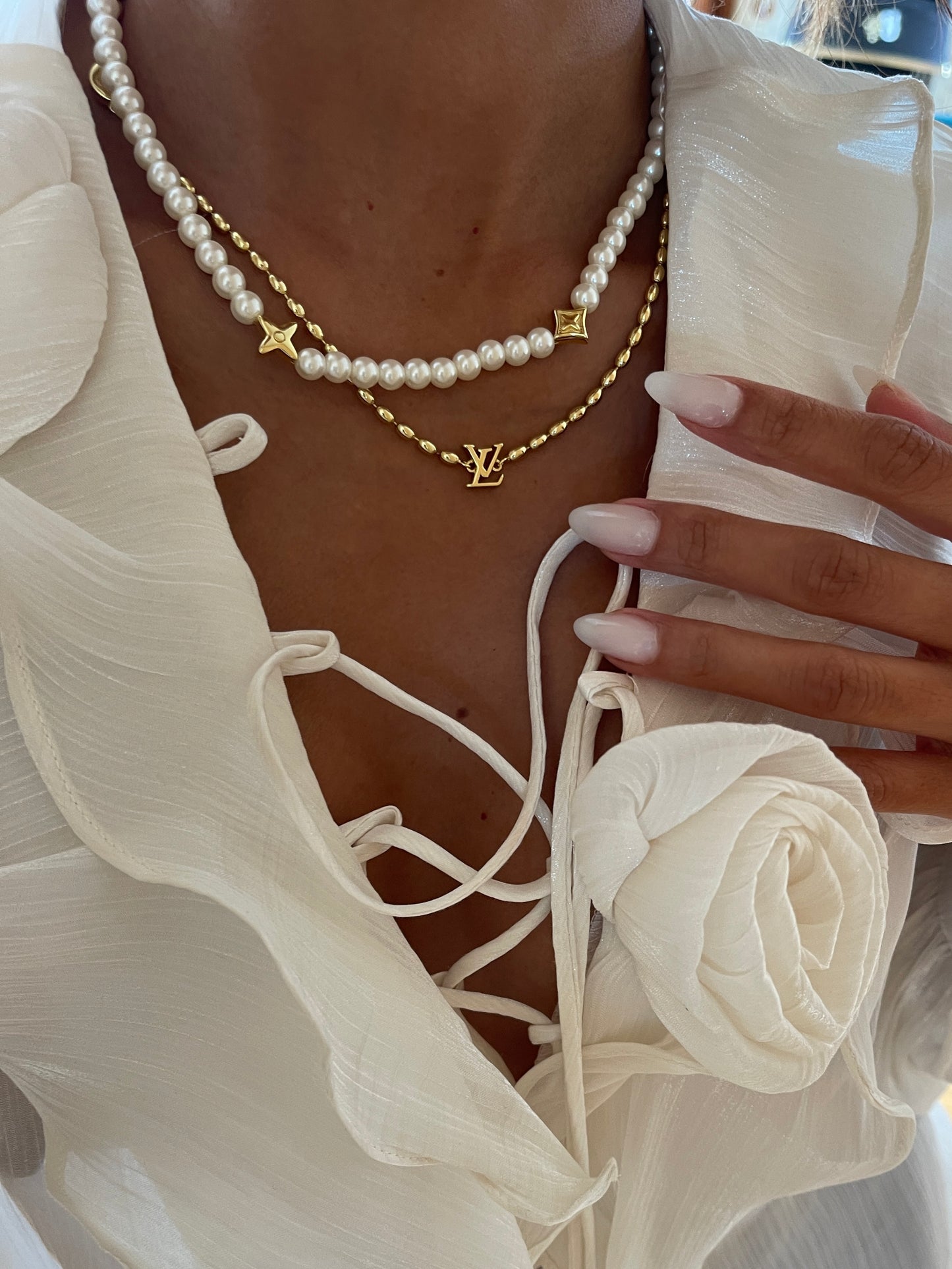LV Pearls Fusion Necklace gold