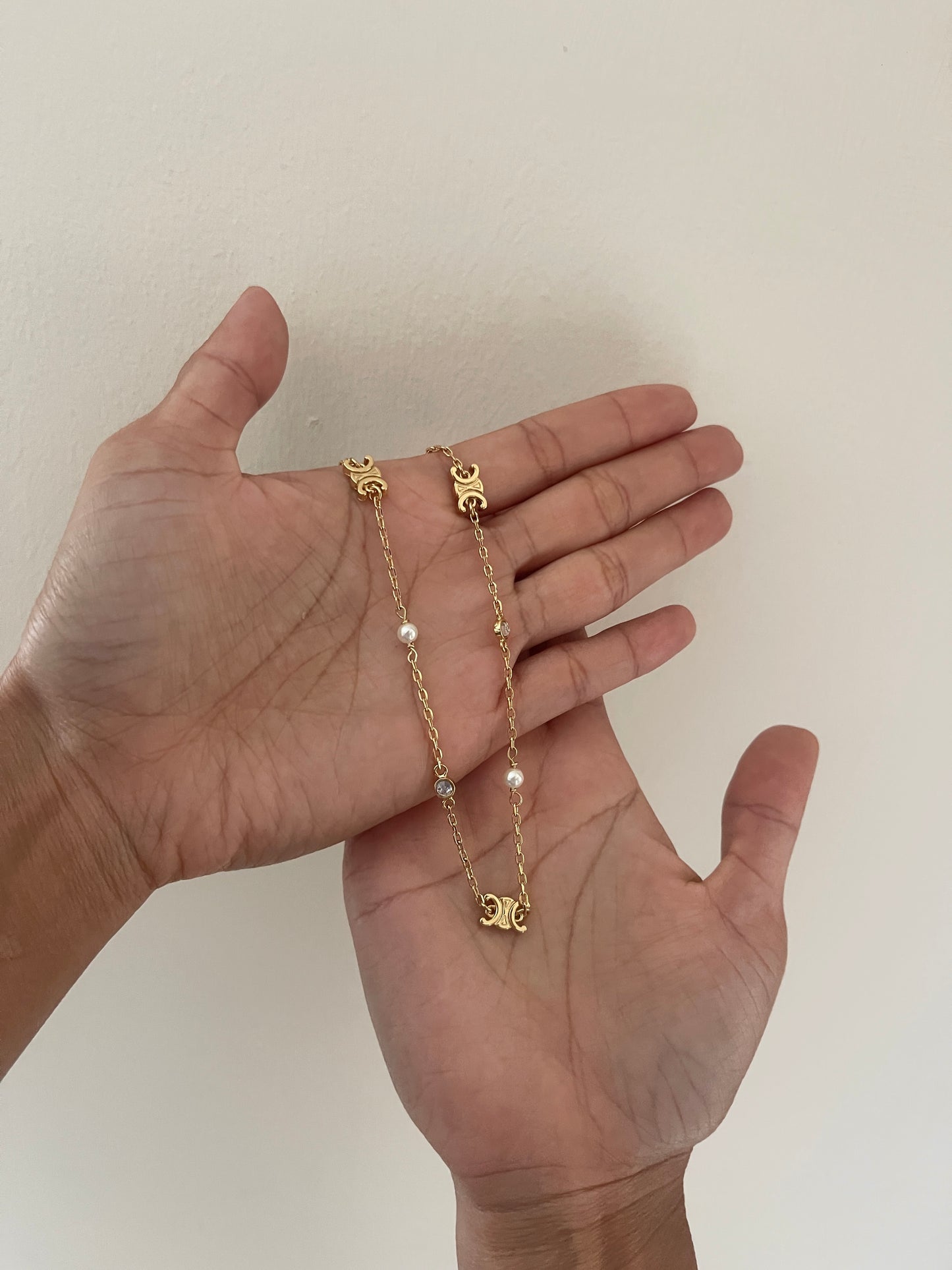 LES PERLES CELINE NECKLACE