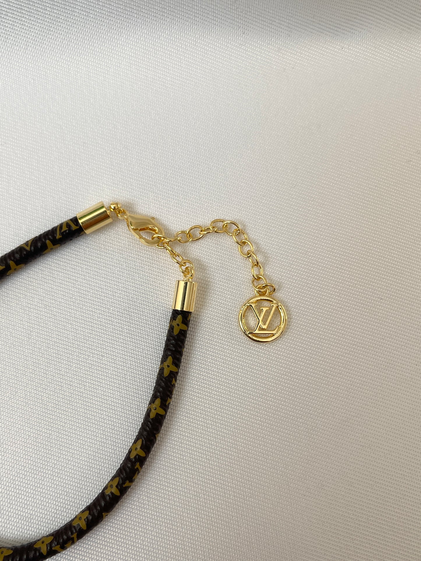 Leather bracelet