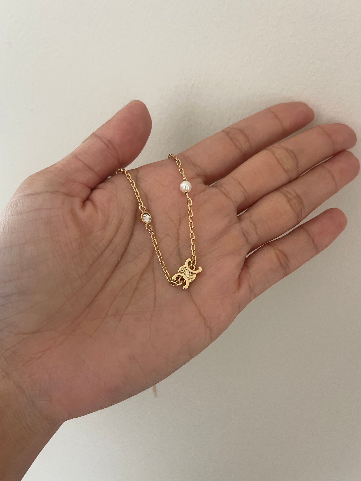 LES PERLES CELINE NECKLACE